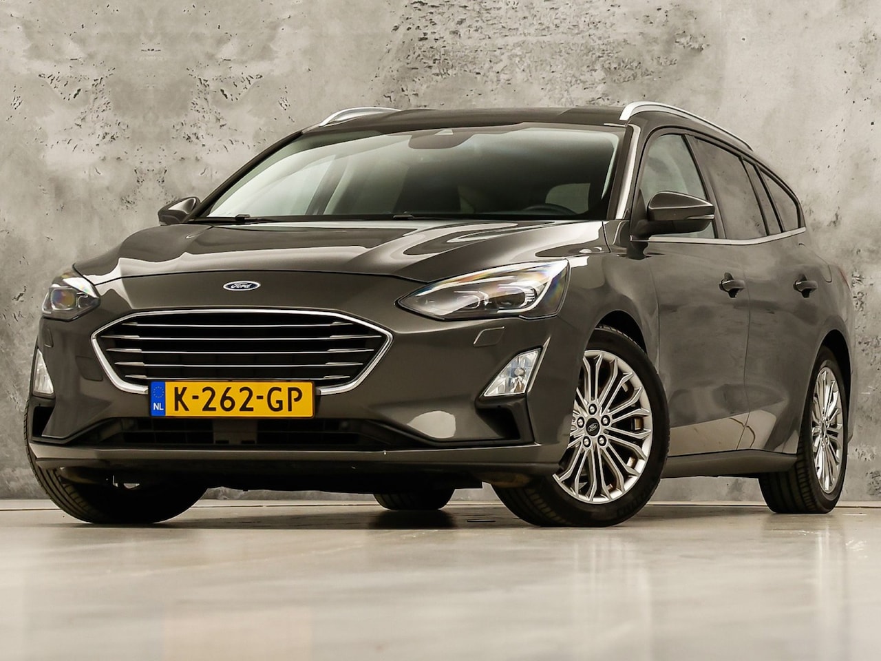 Ford Focus Wagon - 1.0 EcoBoost Titanium Sport (APPLE CARPLAY, GROOT NAVI, STUUR/STOELVERWARMING, CAMERA, SPO - AutoWereld.nl