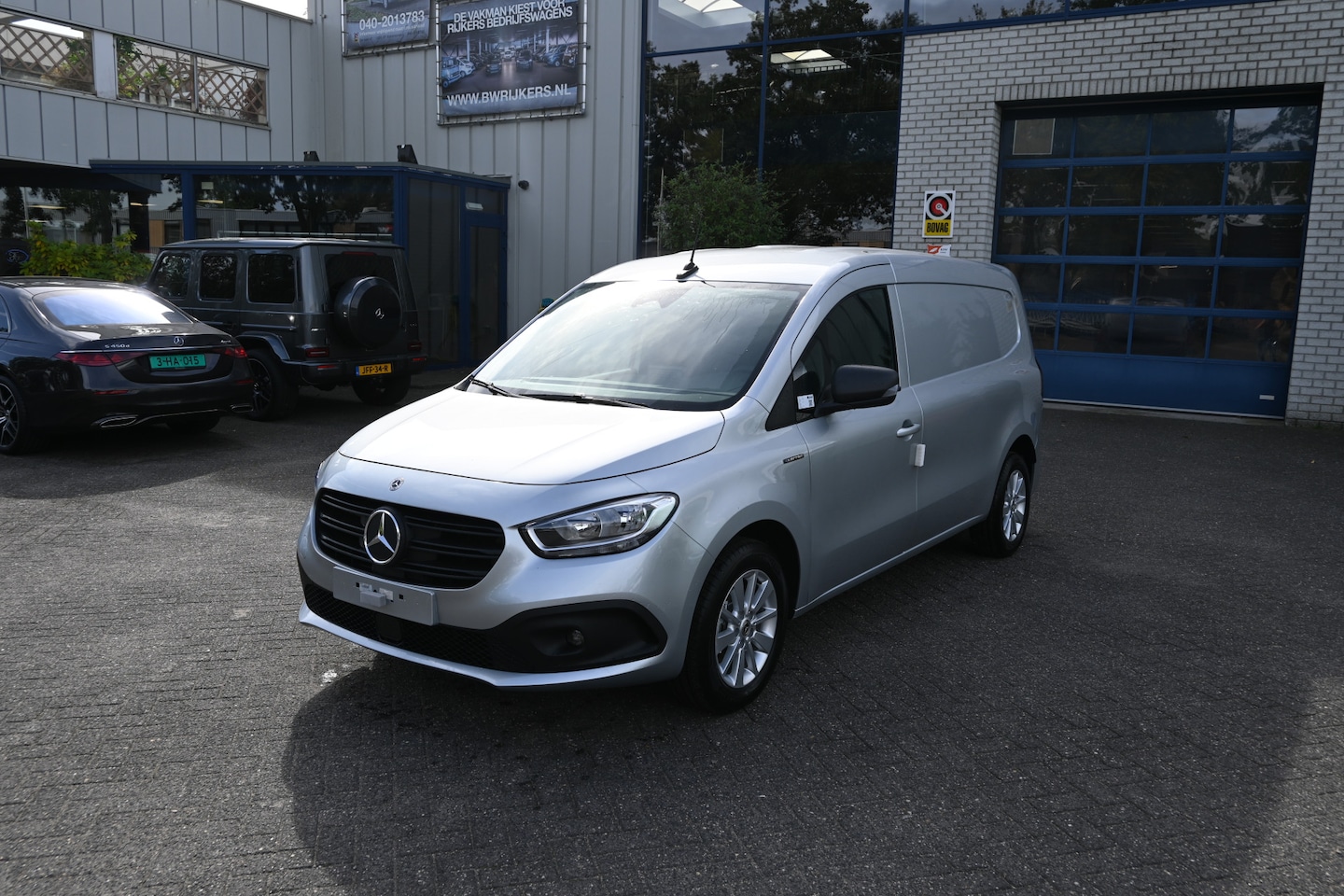Mercedes-Benz eCitan - 112 Pro L2 51 kWh Climate controle, Snellader, Zitcomfort pakket, Armsteun, Etc. - AutoWereld.nl