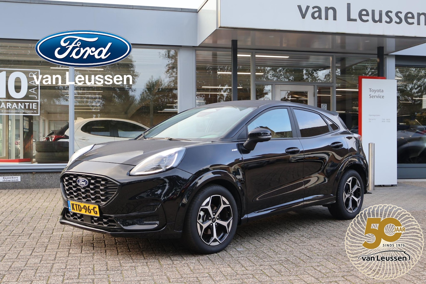 Ford Puma - 155PK HYBRID ST-LINE-X ALL-SEASONS PANODAK STOEL/STUUR/VOORRUITVERW. NAVI CAMERA PARK-SENS - AutoWereld.nl