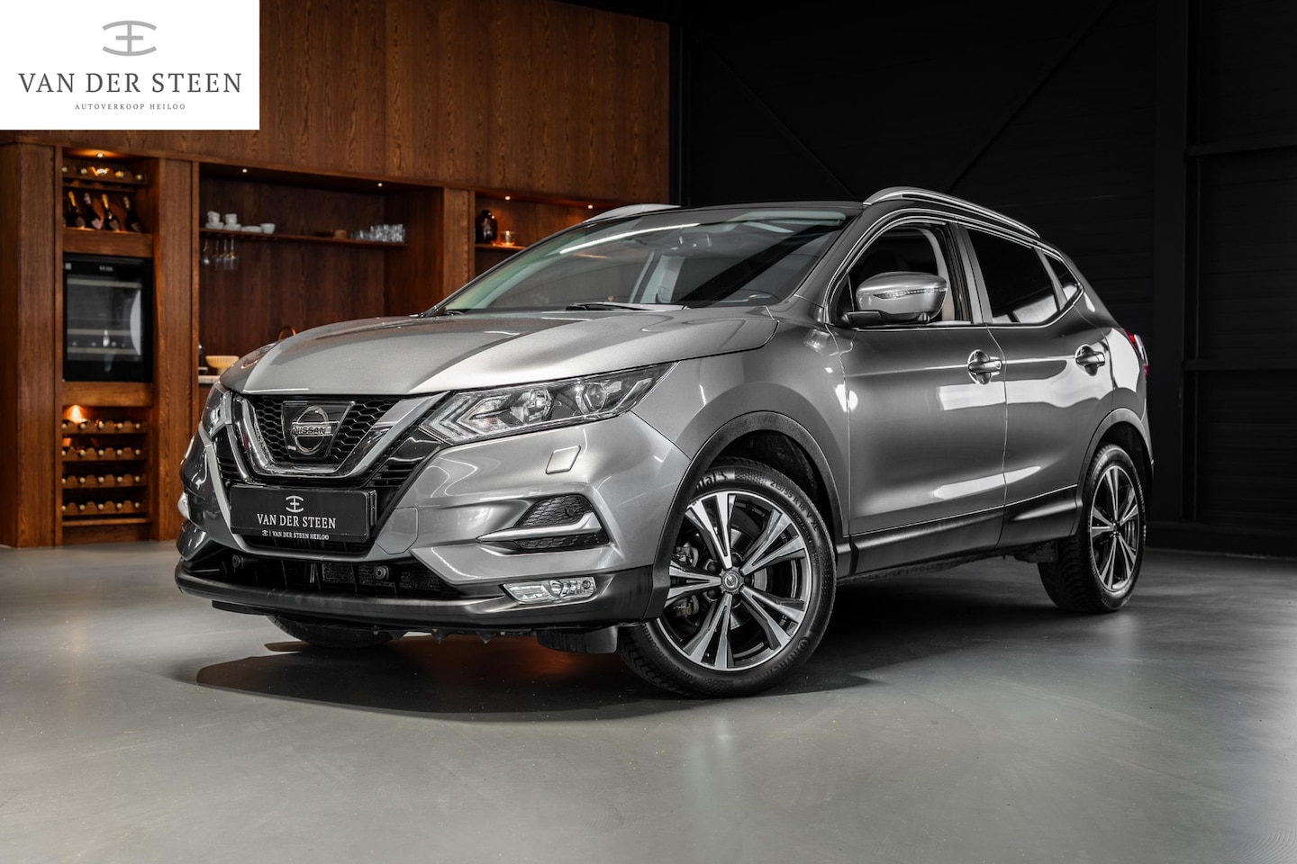 Nissan Qashqai - 1.2 N-Connecta Pano | Trekhaak | 360 Camera - AutoWereld.nl