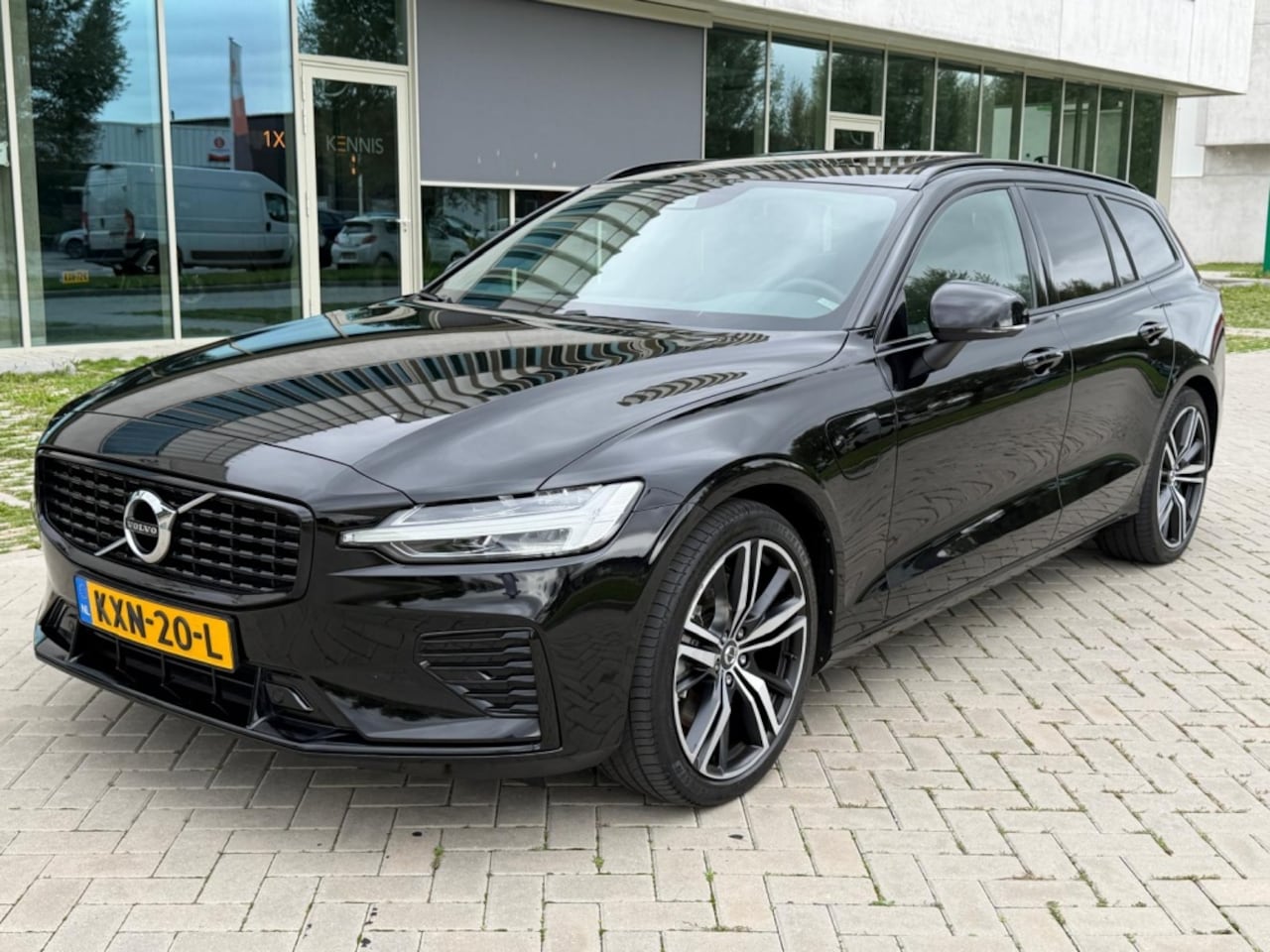Volvo V60 - 2.0 T6 AWD U. Bright - AutoWereld.nl