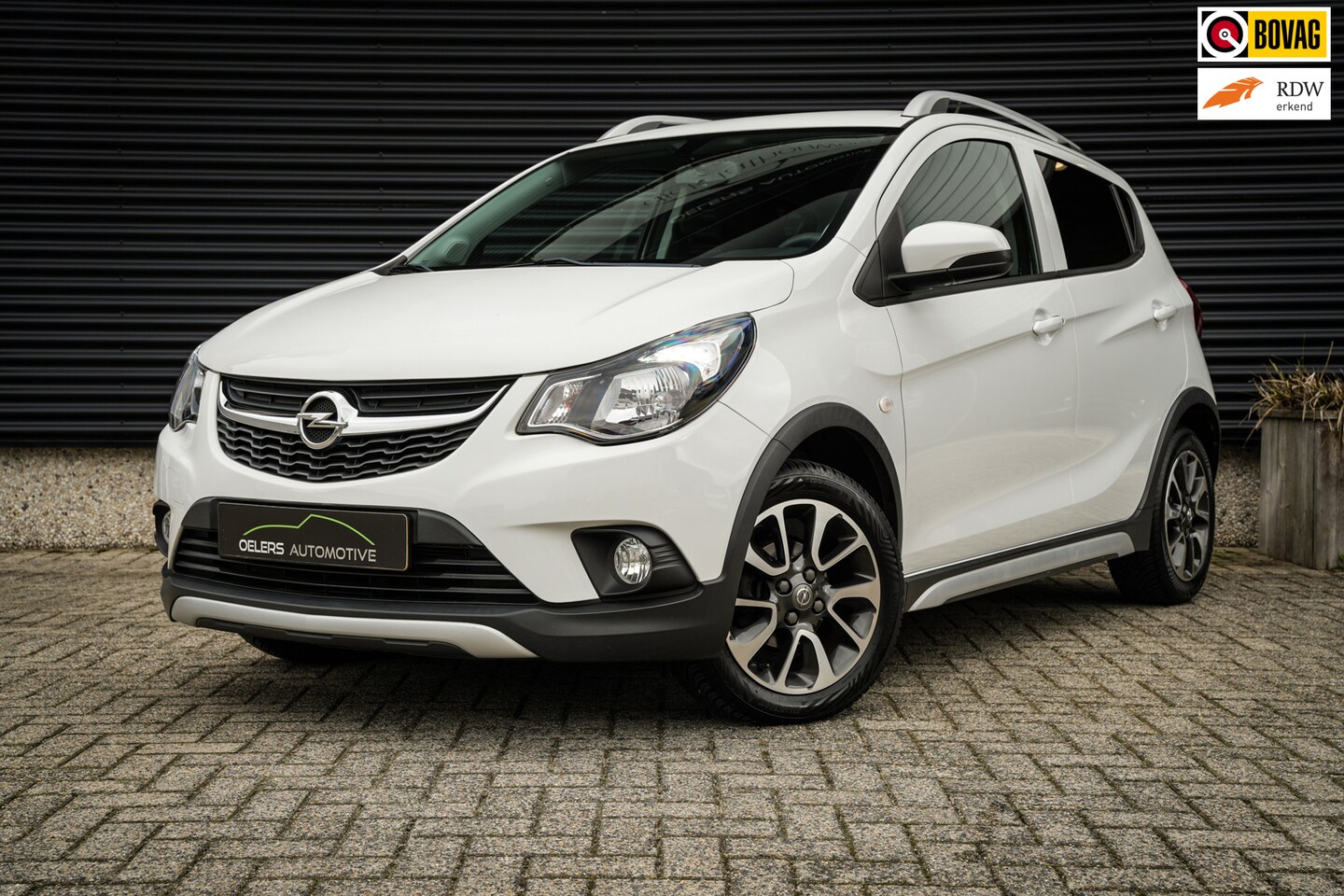 Opel Karl - 1.0 Rocks Online Edition | CarPlay | Airco | Cruise | Org. NL! | Elektr. ramen | Mooi | - AutoWereld.nl