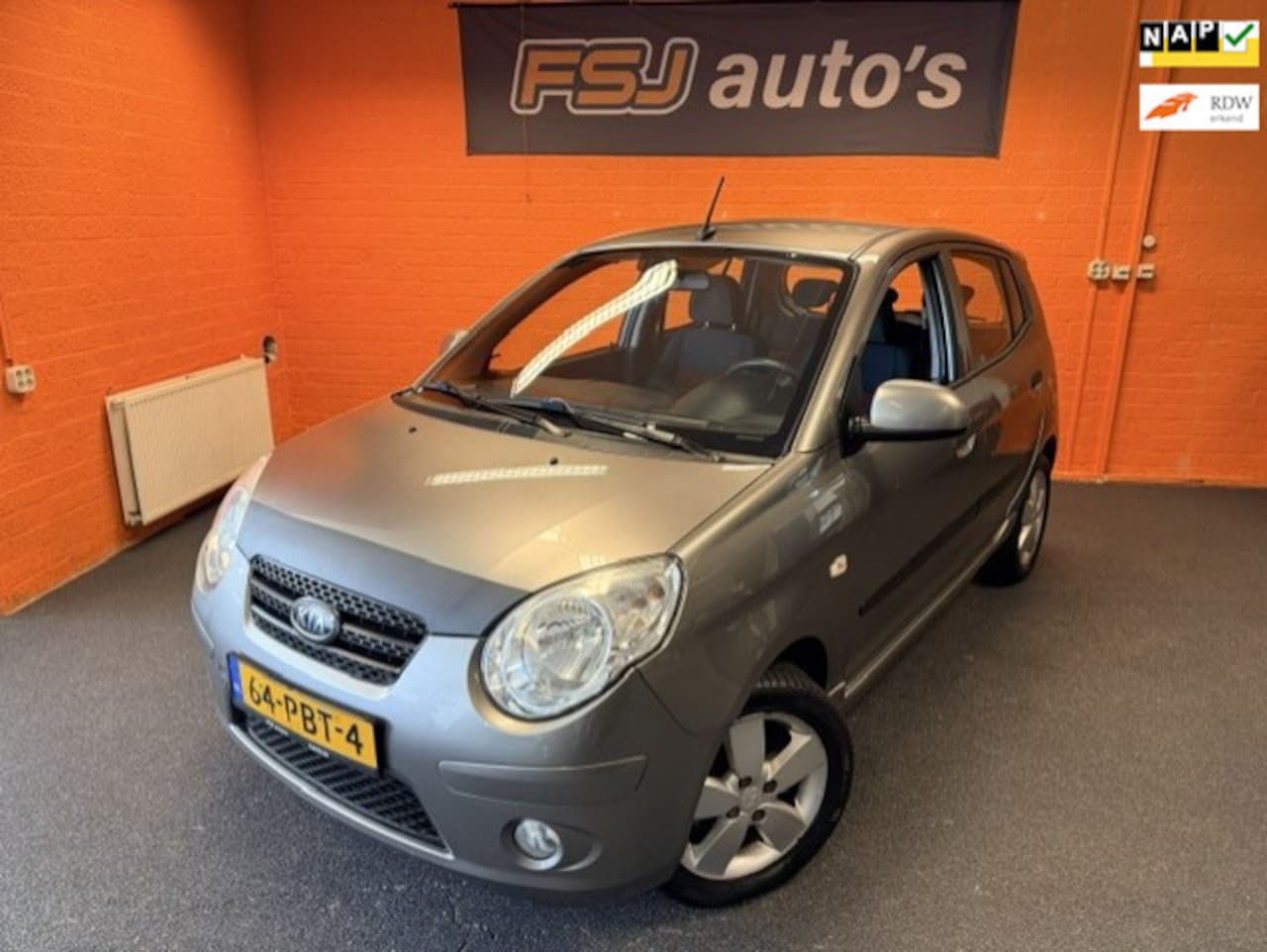 Kia Picanto - 1.0 Seven / 5-Deurs / Airco / APK 26-05-2027 - AutoWereld.nl