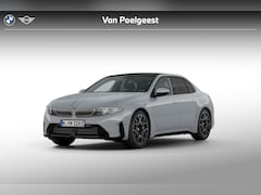 BMW i3 - Sedan 50 xDrive First Edition | M Sportpakket | Innovation Pack | Trekhaak | Panoramadak