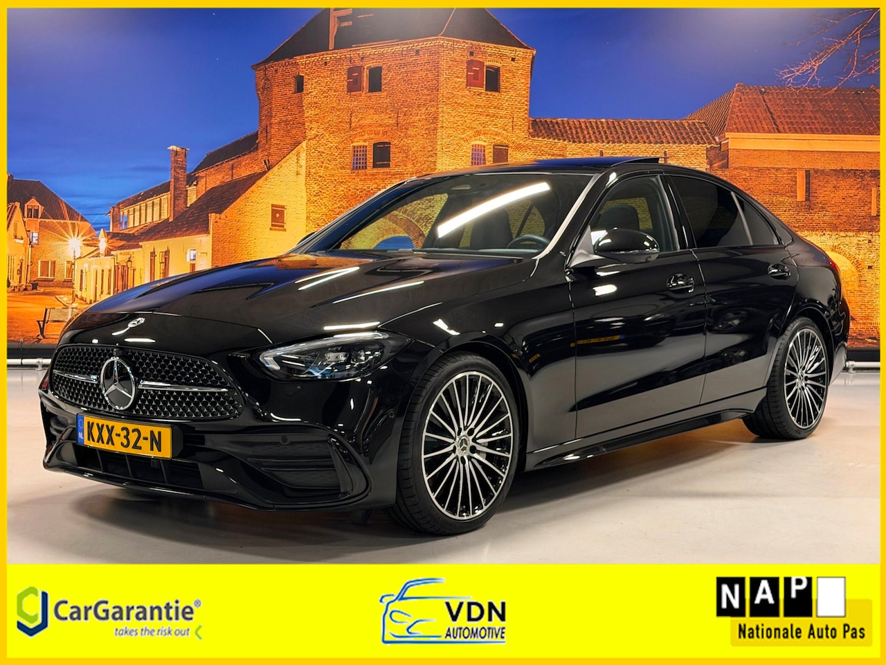 Mercedes-Benz C-klasse - 180 AMG Line Aut Panodak 360 Camera Leer - AutoWereld.nl