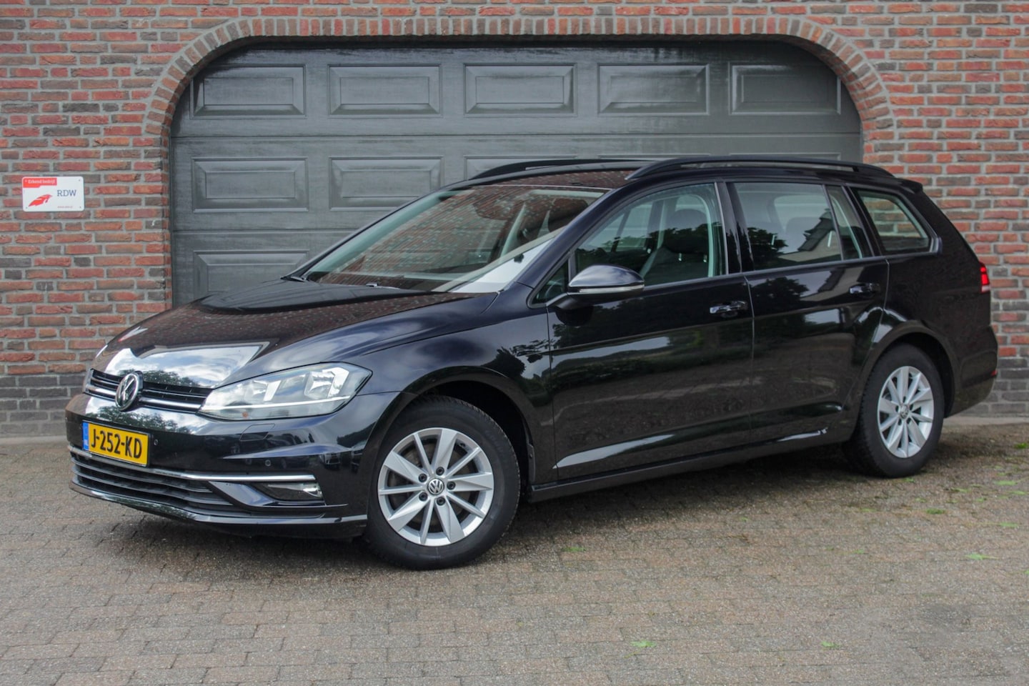 Volkswagen Golf Variant - 1.4 TSI Comfortline Business - Automaat - ACC - trekhaak - stoelverw. - AutoWereld.nl