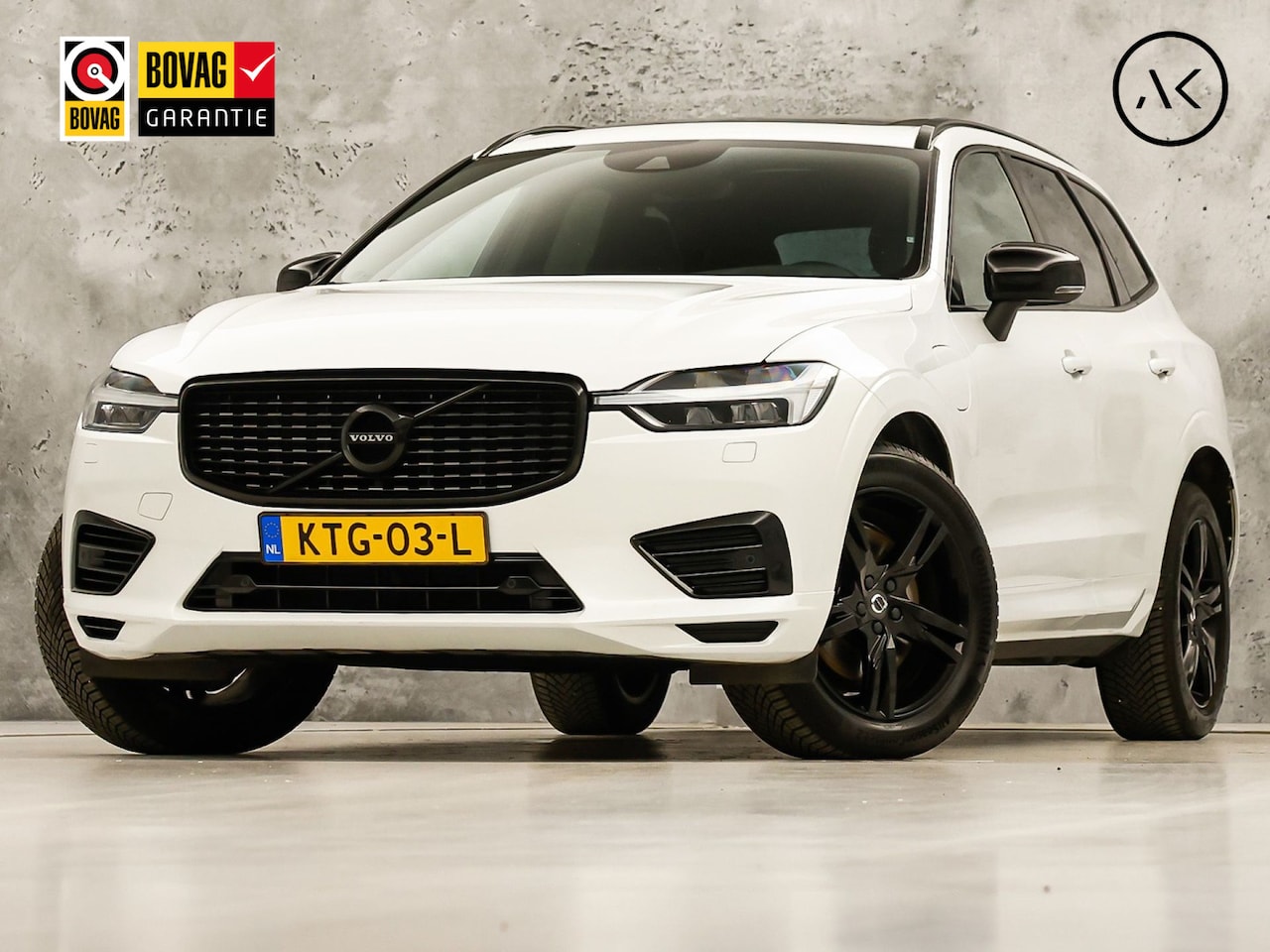 Volvo XC60 - 2.0 T8 Twin Engine AWD Inscription Automaat 407Pk (PANORAMADAK, APPLE CARPLAY, CAMERA, STU - AutoWereld.nl