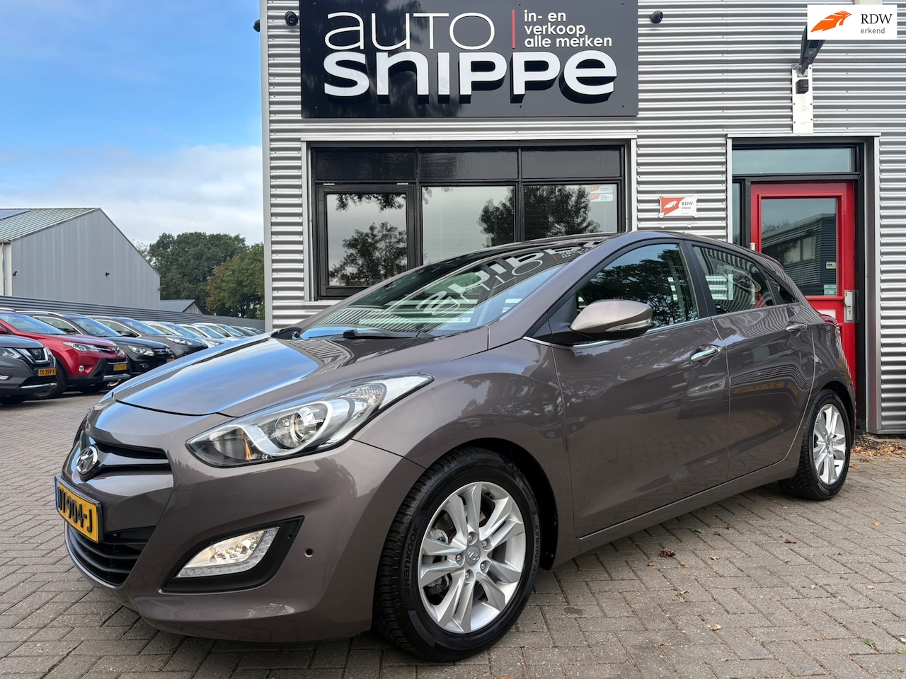 Hyundai i30 - 1.6 GDI i-Motion -AUTOMAAT-DAB+-CLIMA-CRUISECONTROL-KEYLESS-STOELVERWARMING-5 DEURS-PDC V+ - AutoWereld.nl