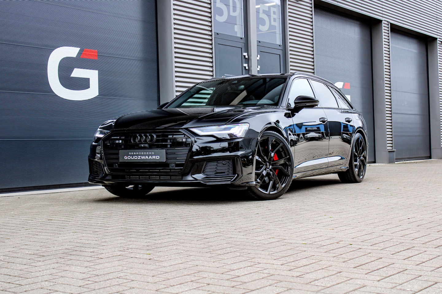 Audi A6 Avant - 55 TFSI e quattro Competition | HUD | B&O | Massage | Trekhaak | Matrix | ACC - AutoWereld.nl