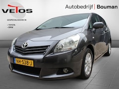 Toyota Verso - 1.8 VVT-i Bns / 7 persoons / Trekhaak 1300kg / Parkeersensoren