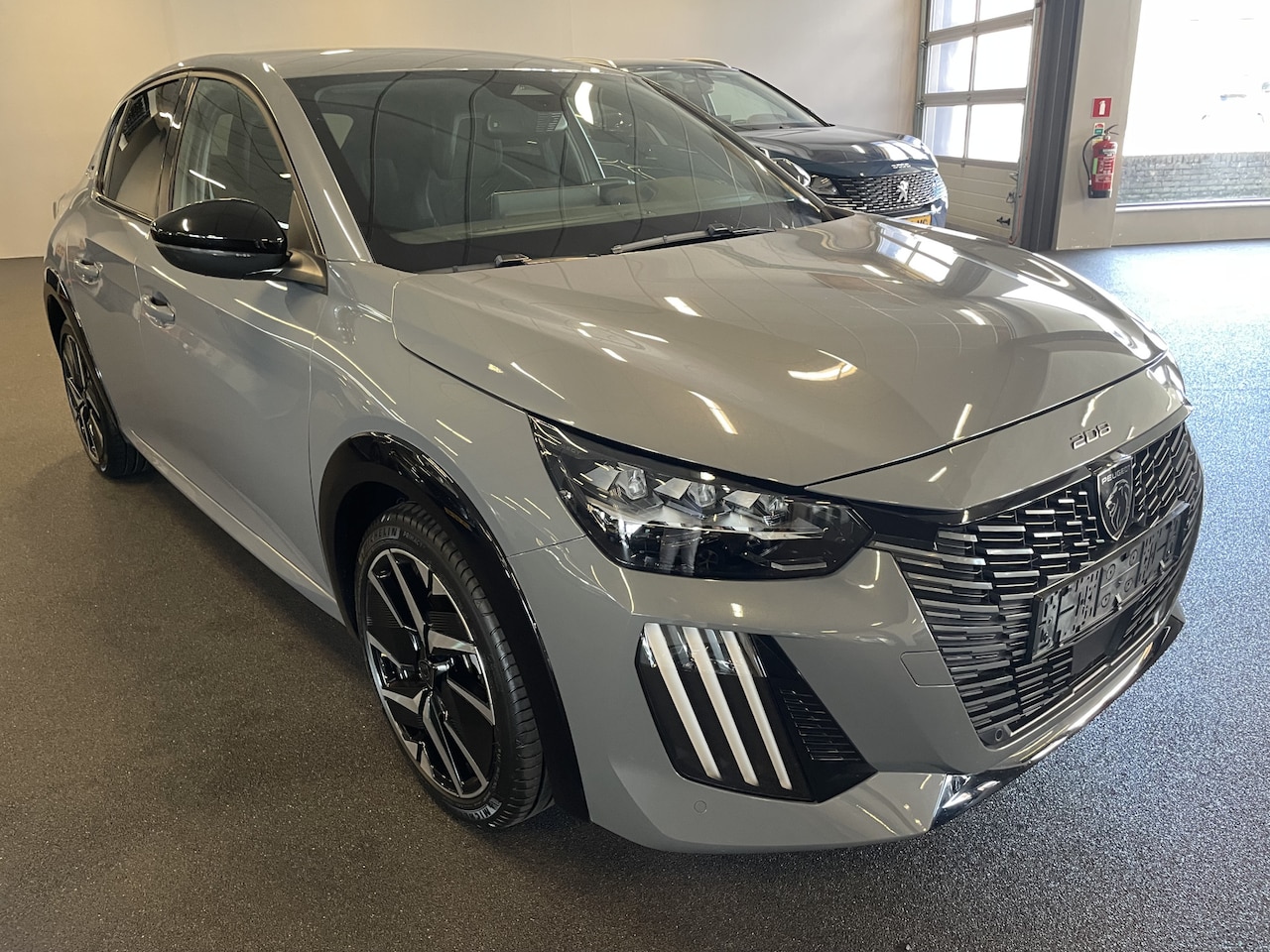 Peugeot 208 - 1.2 Hybrid 145 e-DCS6 GT 1.2 Hybrid 145 e-DCS6 GT - AutoWereld.nl