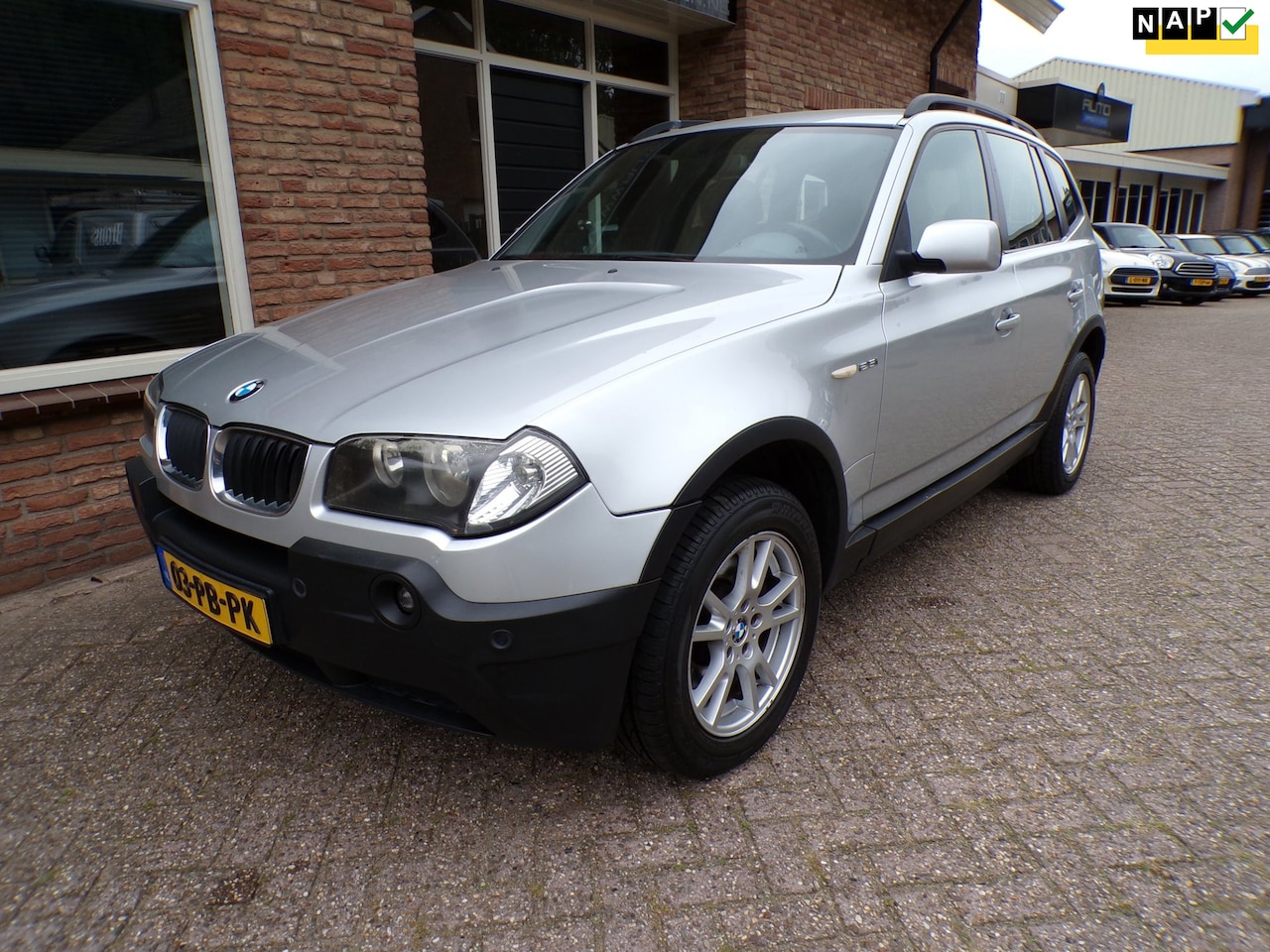 BMW X3 - 2.5i Executive Automaat / Leder / Navi - AutoWereld.nl