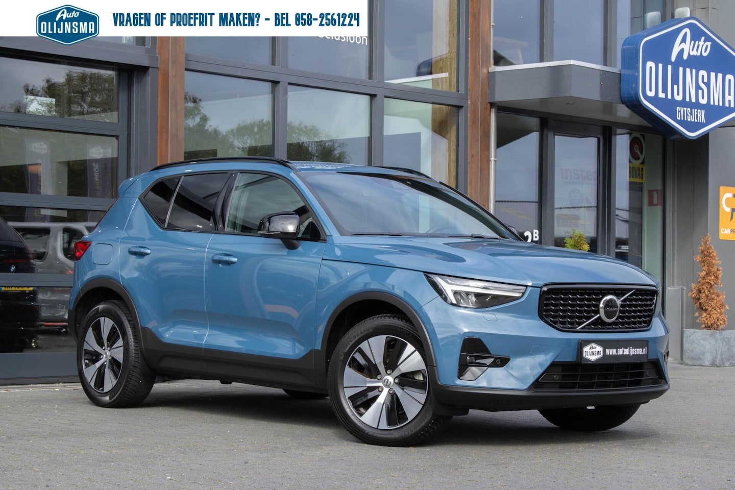 Volvo XC40 - 1.5 T4 PHEV Plus Dark|Stoel+Stuurverwarming|Trekhaak|Camera|Harmann Kardon| - AutoWereld.nl