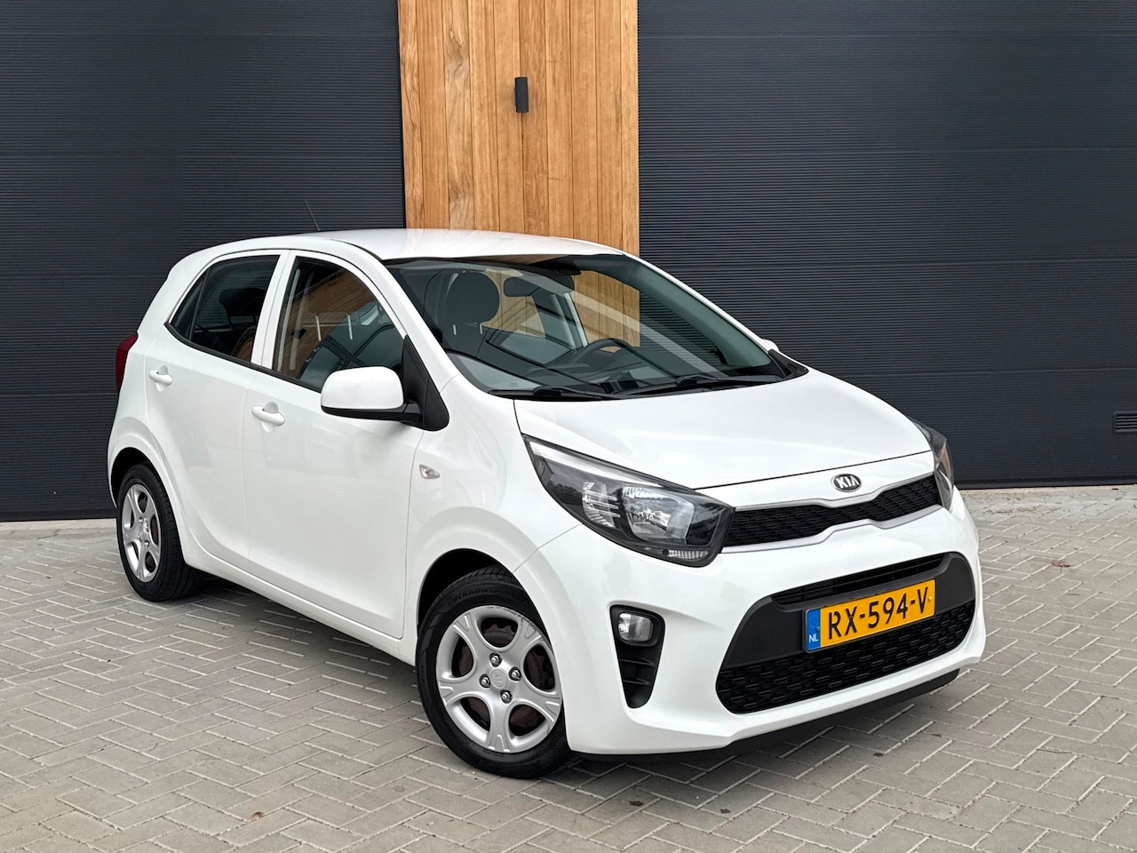 Kia Picanto - 1.0 CVVT EconomyPlusLine (bj 2018) Nieuw model/Airco! - AutoWereld.nl