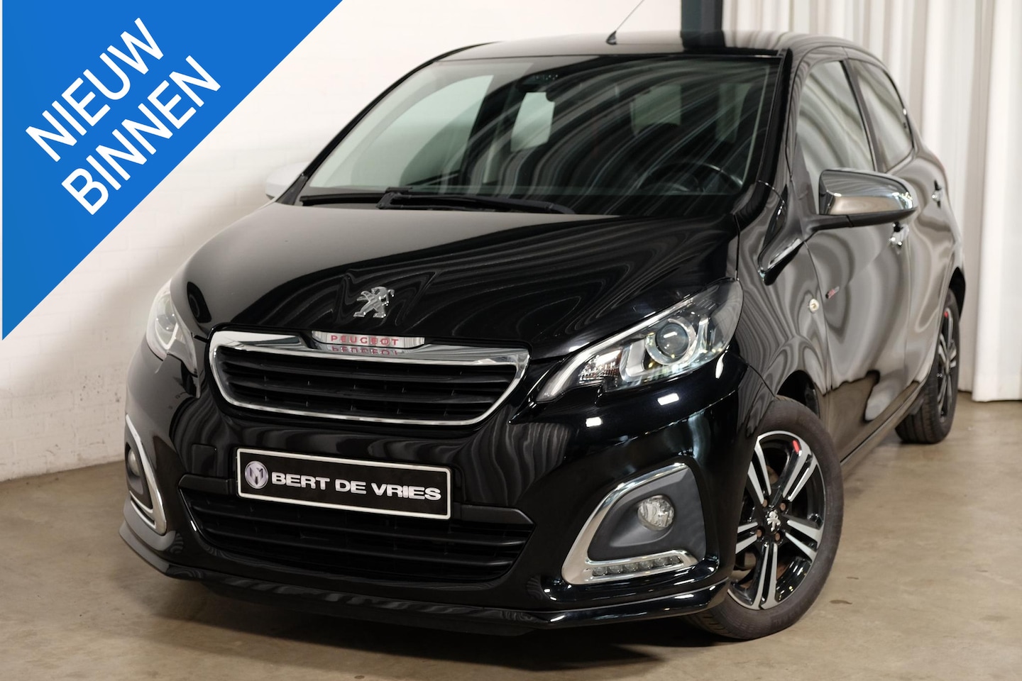 Peugeot 108 - 1.2 Puretech GT-Line 1.2 Puretech GT-Line - AutoWereld.nl