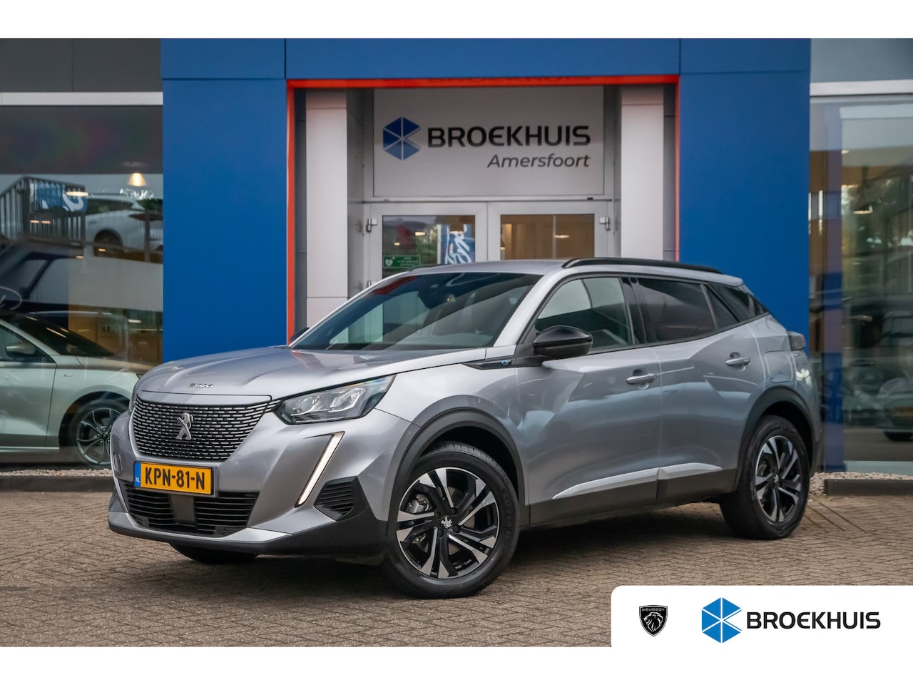 Peugeot e-2008 - EV Allure 50 kWh | Cruise control | Parkeersensor achter | Lane Asist | Apple Carplay/Andr - AutoWereld.nl