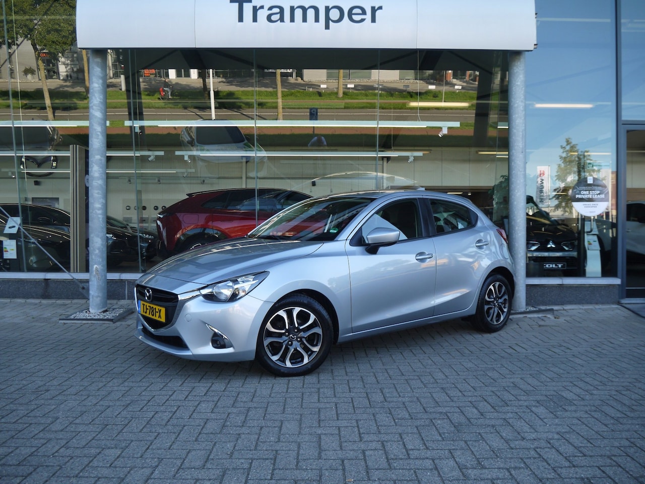 Mazda 2 - 1.5 Skyactiv-G Dynamic+|Rijklaar - AutoWereld.nl