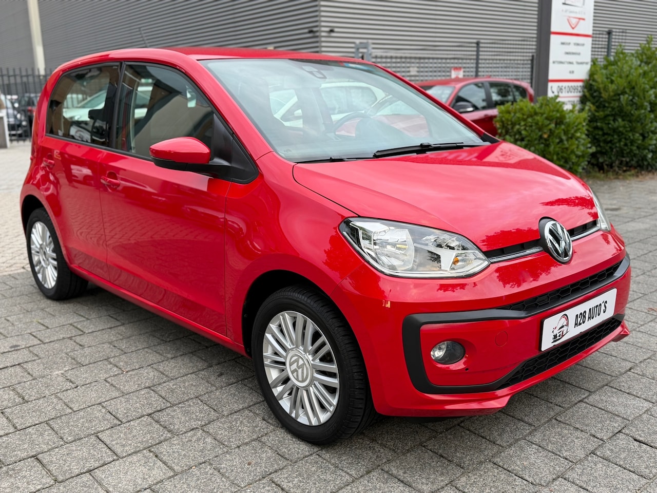 Volkswagen Up! - 1.0 BMT move up!|Stoelverw|Automaat|Cruise contr|Airco - AutoWereld.nl