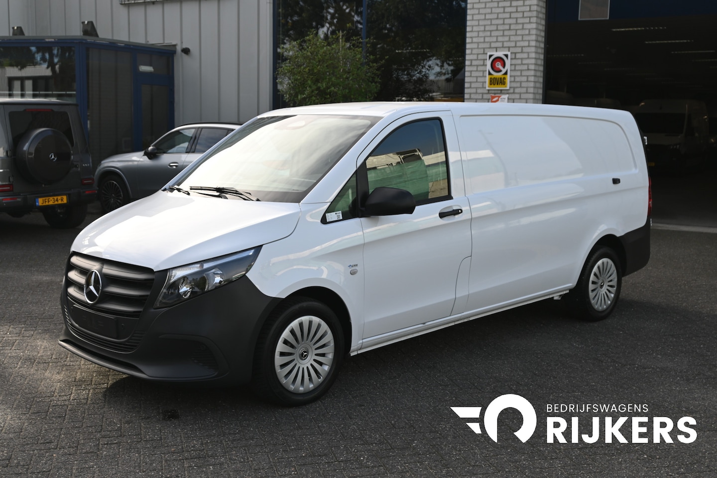 Mercedes-Benz Vito - 116 CDI L3 Pro Navigatie met camera, Comfort stoel, Achterdeuren - AutoWereld.nl