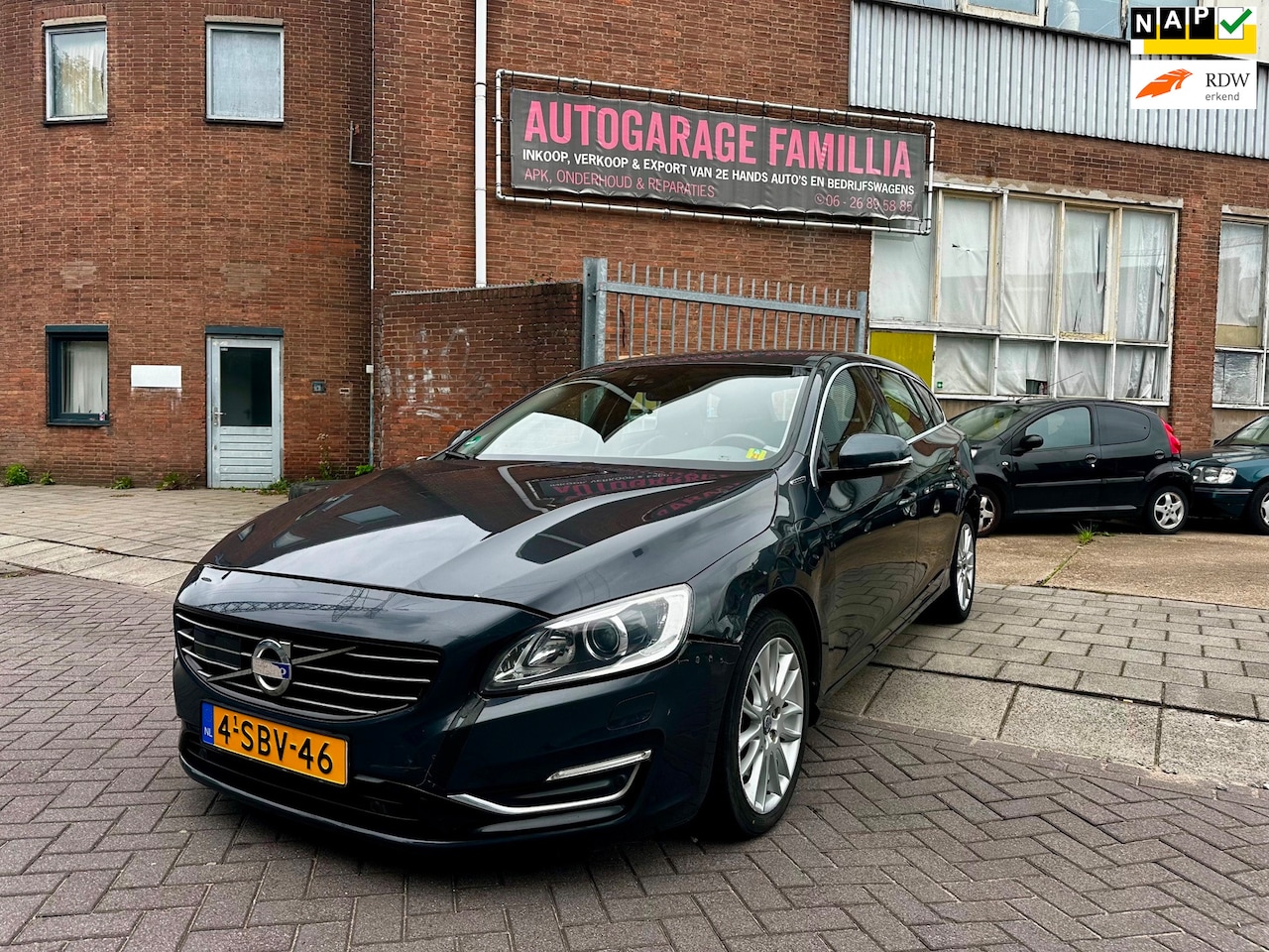 Volvo V60 - 2.4 D6 AWD Plug-In Hybrid Summum 2.4 D6 AWD Plug-In Hybrid Summum - AutoWereld.nl