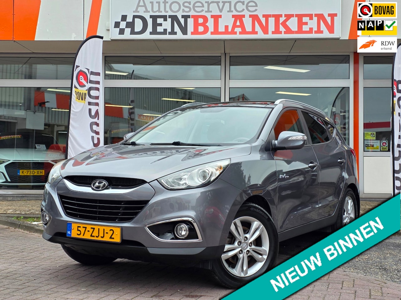 Hyundai ix35 - 1.6i GDI i-Catcher BJ.2012 / Navi / Panodak / Leder / Keyless / Camera / 17"Lmv / Trekhaak - AutoWereld.nl