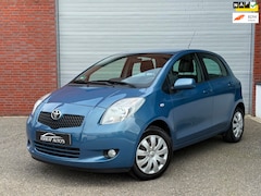 Toyota Yaris - 1.3 VVTi Sol| NAP| AIRCO| NEW APK| TREKHAAK | 1 E eigenaar