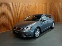 SEAT Leon - 1.0 ECOTSI STYLE BUSINESS INTENSE AUTOMAAT NAVIGATIE / CLIMA