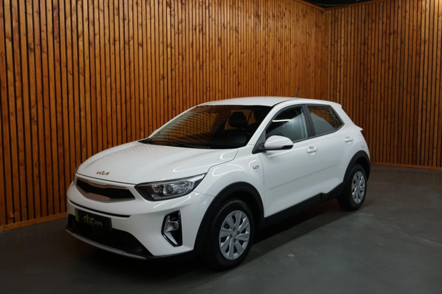 Kia Stonic - 1.0 T-GDI MHEV Comfort Line / Airco / Apple Carplay - AutoWereld.nl