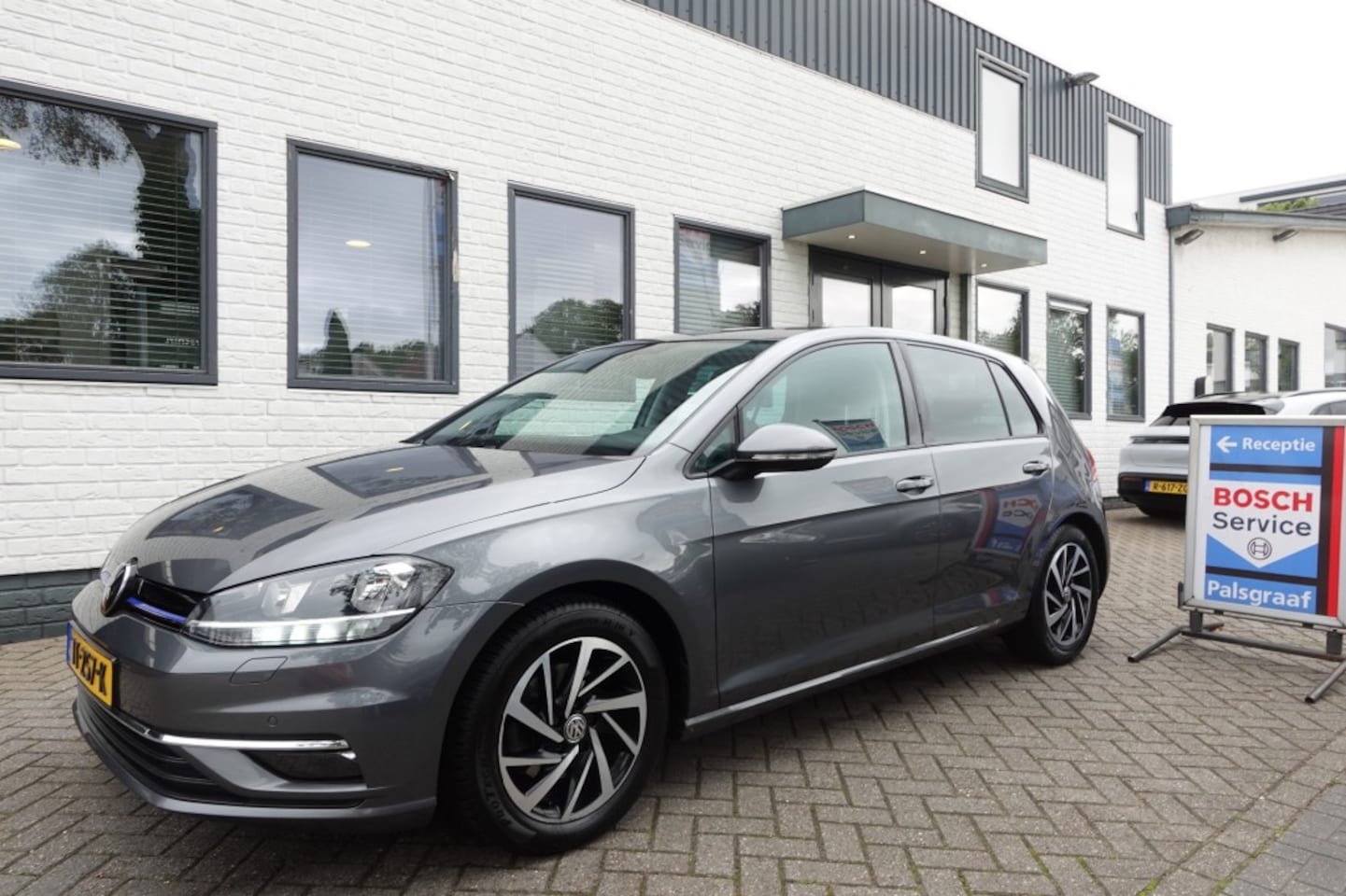 Volkswagen Golf - 1.5 TSI HIGHLINE  Join Automaat - AutoWereld.nl