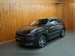 Lynk & Co 01 - 01 1.5 Plug-in Automaat Panoramadak Apple Carplay