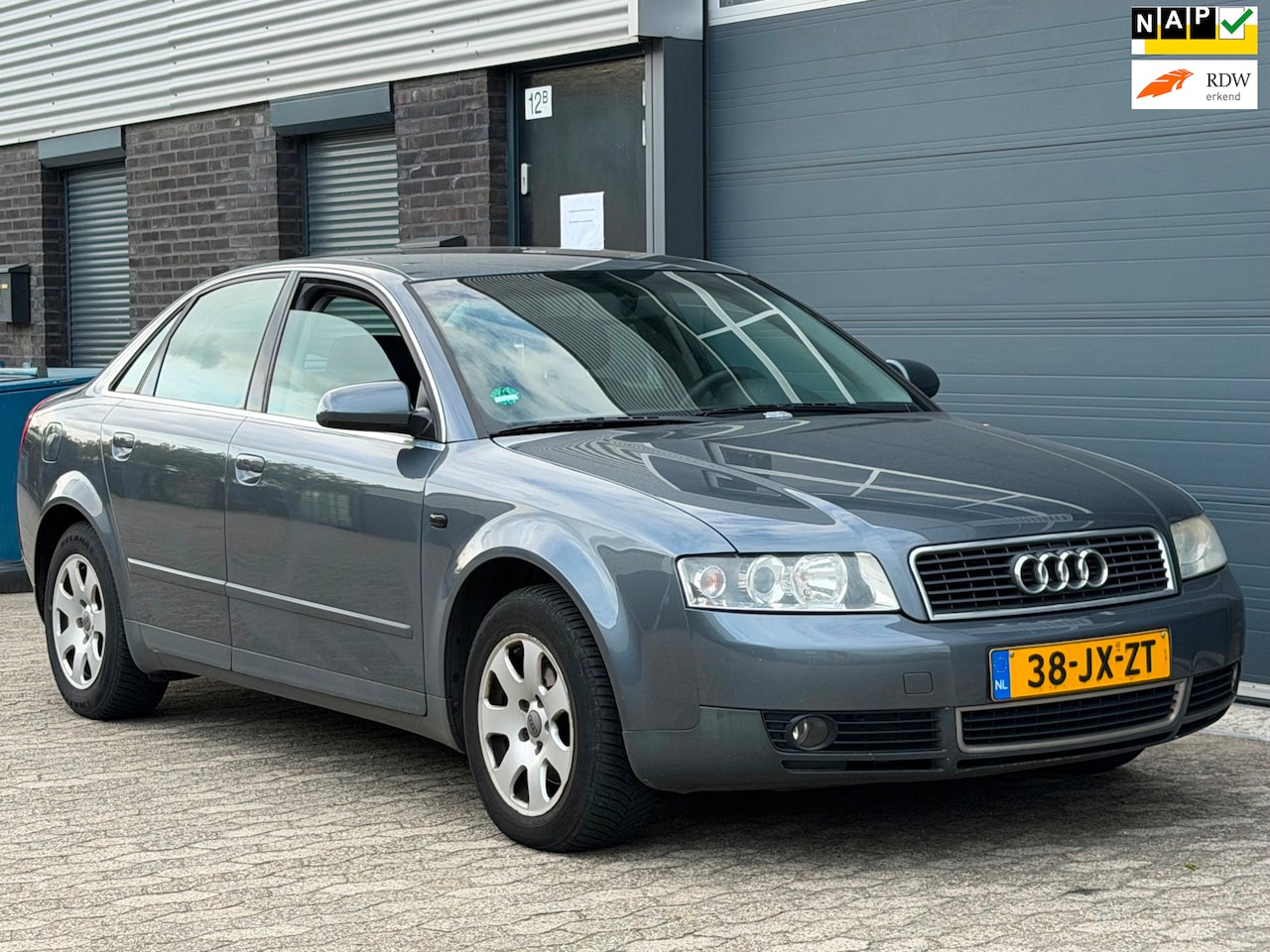 Audi A4 Limousine - 2.0 CLIMA CRUISE APK - AutoWereld.nl