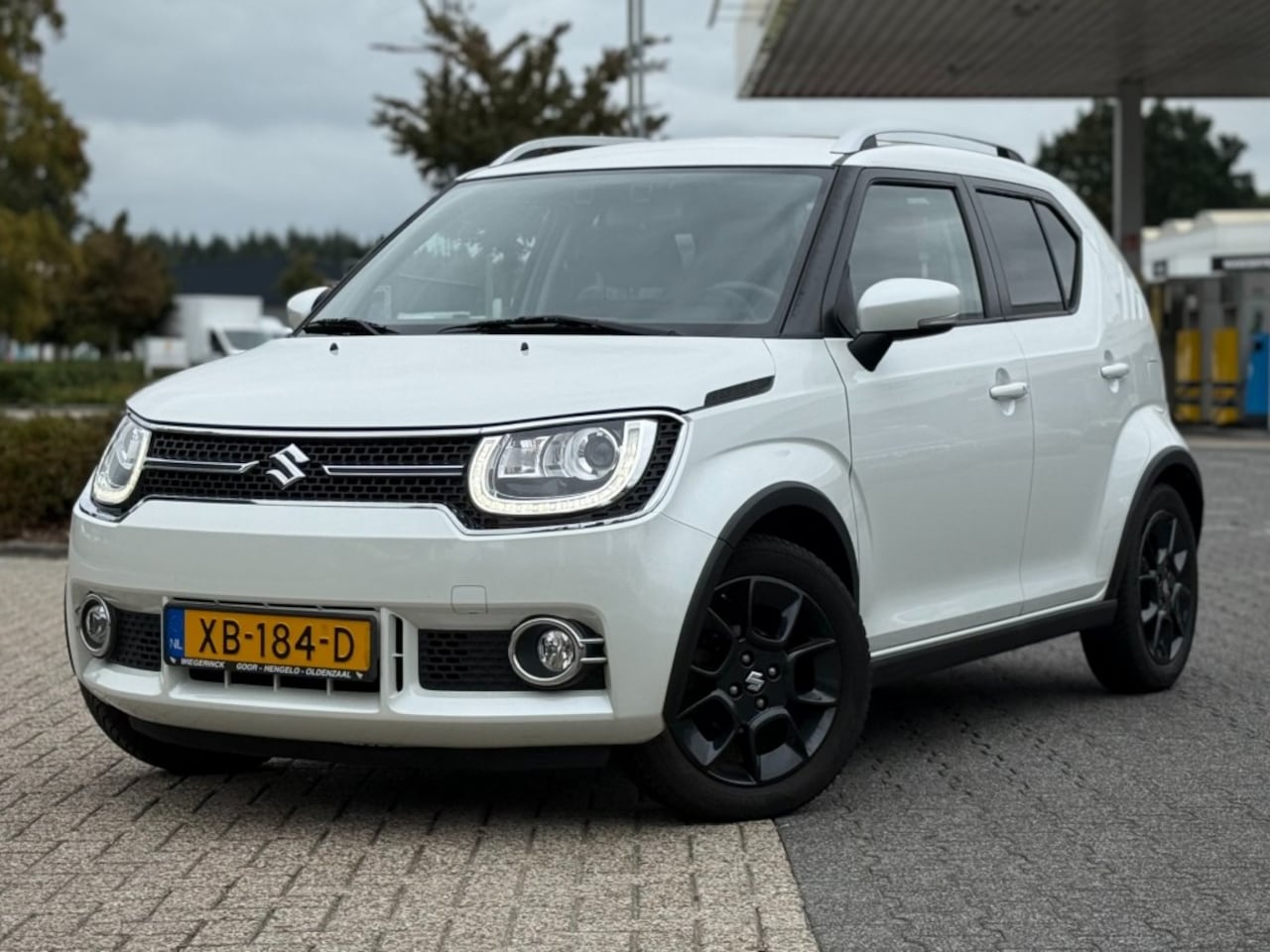 Suzuki Ignis - 1.2 STIJL CRUISECONTROL CAMERA CARPLAY TREKHAAK - AutoWereld.nl
