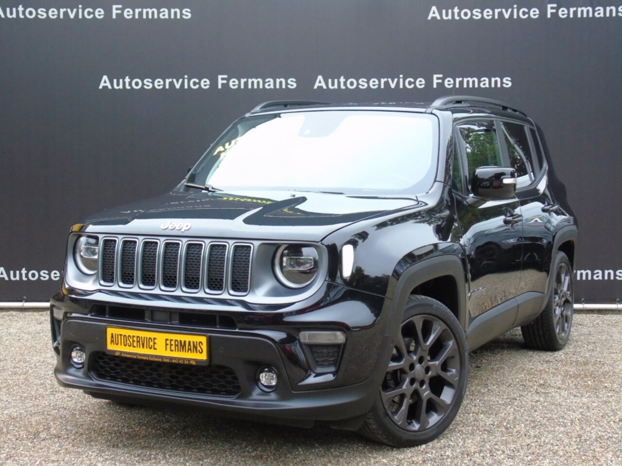 Jeep Renegade - 1.5T 130PK E-Hybrid Automaat - 2023 - 24DKM - Leder - Navi - Editon - AutoWereld.nl