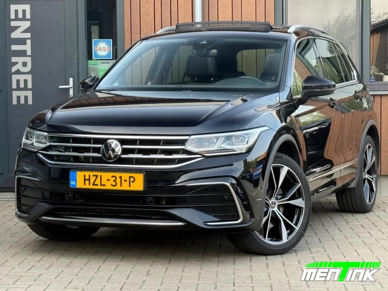 Volkswagen Tiguan - 1.4 TSI Hybrid R-Line Pano Trekhaak 20'' - AutoWereld.nl
