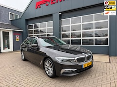 BMW 5-serie Touring - 520d High Executive / Pano / Smartkey / Standverw. / Leder
