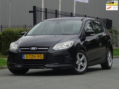 Ford Focus Wagon - 1.6 TDCI BJ2014 NAP/NAVI/AIRCO/CRUISE/PDC