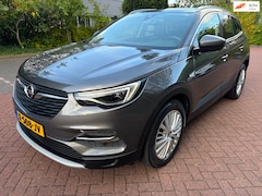 Opel Grandland X - 1.2 Turbo Business Executive / Automaat / Auto Carplay / Stuurverw