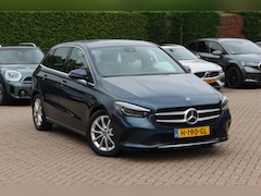 Mercedes-Benz B-klasse - 180 Advantage / Camera / Bruin Leder / Matrix LED / 17'' / CarPlay / Virtual Cockpit / Cru