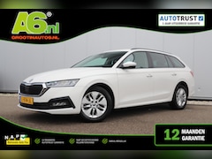 Skoda Octavia Combi - 1.0 e-TSI Business Edition Automaat Virtual Cockpit LMV Navigatie Stoelverwarming Parkeers