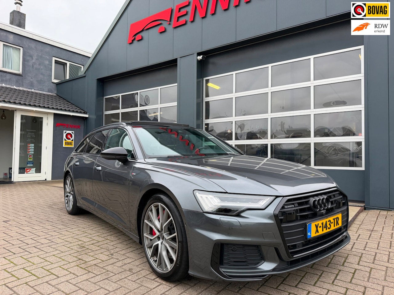 Audi A6 Avant - 55 TFSI e quattro Competition / Pano / 360CAM / Trekhaak / 367PK / Zeer kompleet !! - AutoWereld.nl