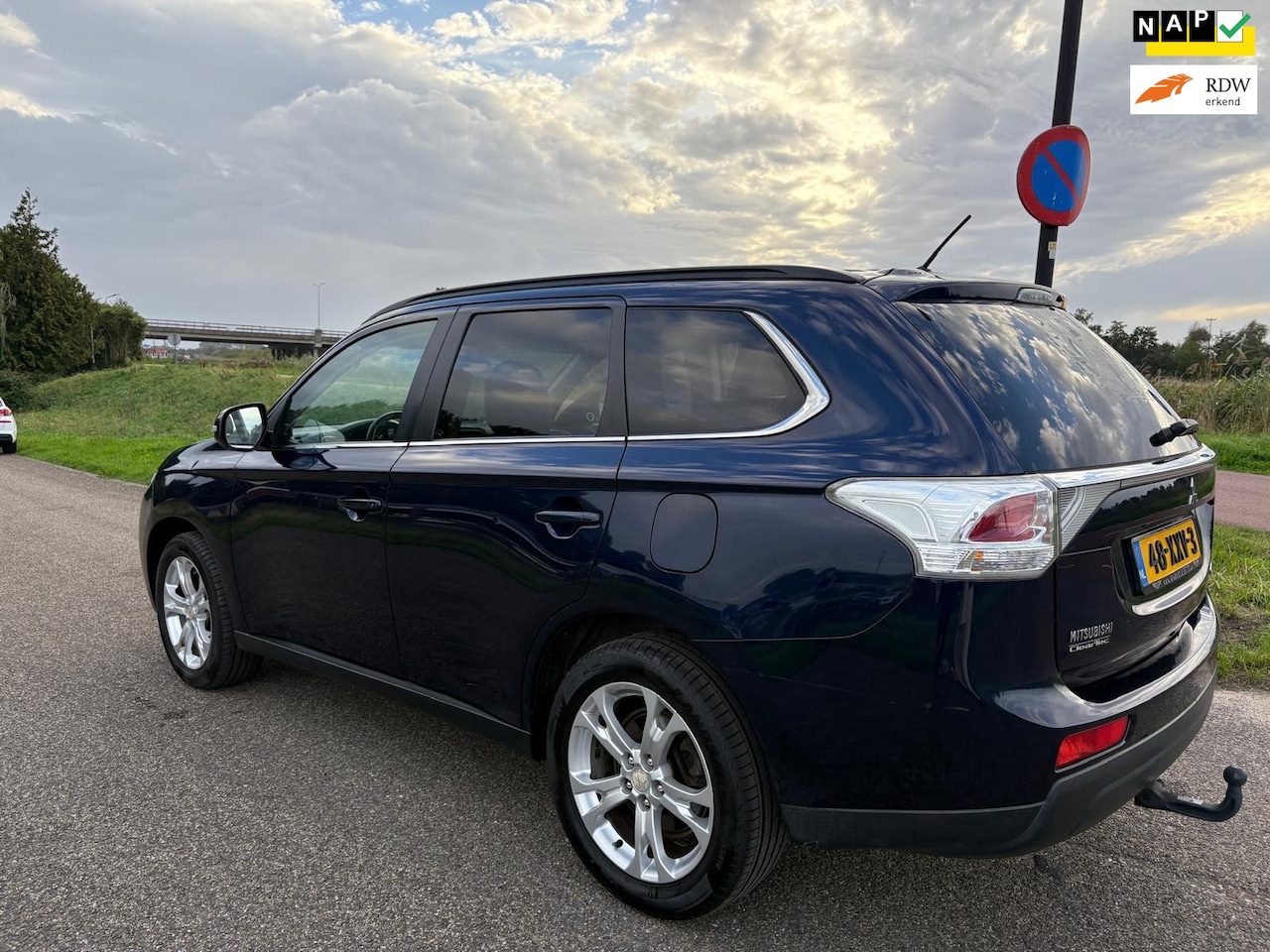 Mitsubishi Outlander - 2.0 Intense 2.0 Intense+ - AutoWereld.nl