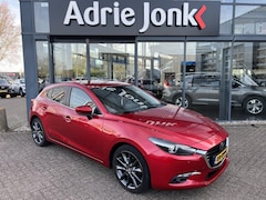 Mazda 3 - 3 2.0 SkyActiv-G 120 GT-M AUTOMAAT | TREKHAAK | 18" LM VELGEN | CAMERA | STOEL- en STUURVE