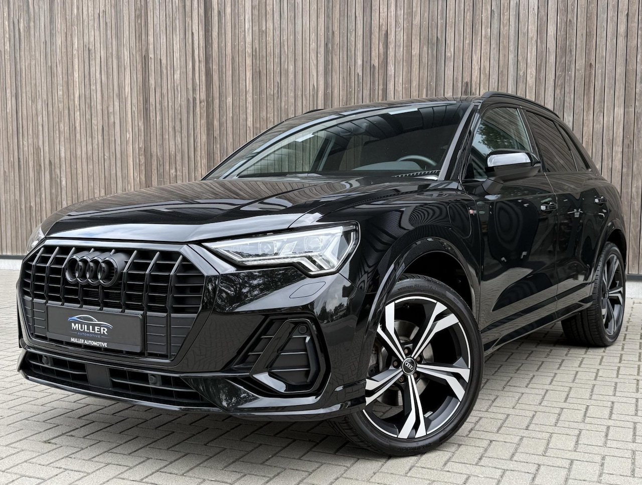 Audi Q3 - 45 TFSI e S edition S-line | BTW | MATRIX | SONOS | ACC | DODEHOEK | ELEKTRISCHE STOELVERS - AutoWereld.nl