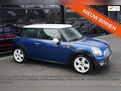 MINI 3-Deurs - 1.6 Cooper, 17 inch velgen, Elek pakket