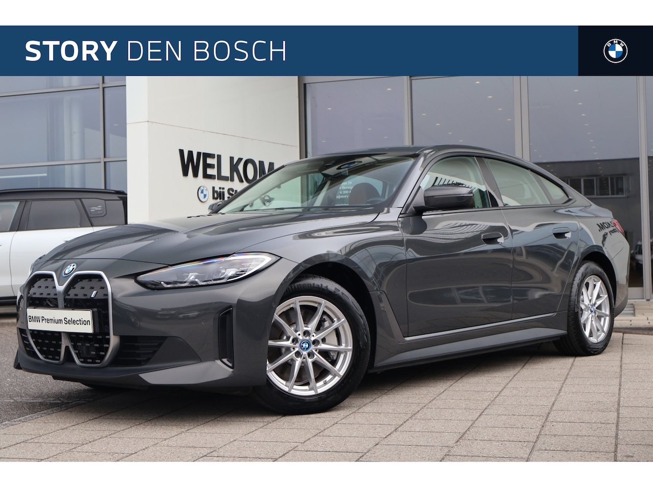 BMW i4 - eDrive40 / Adaptieve Cruise Control / Achteruitrijcamera / Live Cockpit Plus / PDC - AutoWereld.nl
