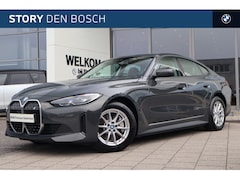 BMW i4 - eDrive40 / Adaptieve Cruise Control / Achteruitrijcamera / Live Cockpit Plus / PDC