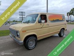 Ford Econoline - USA Shorty Van