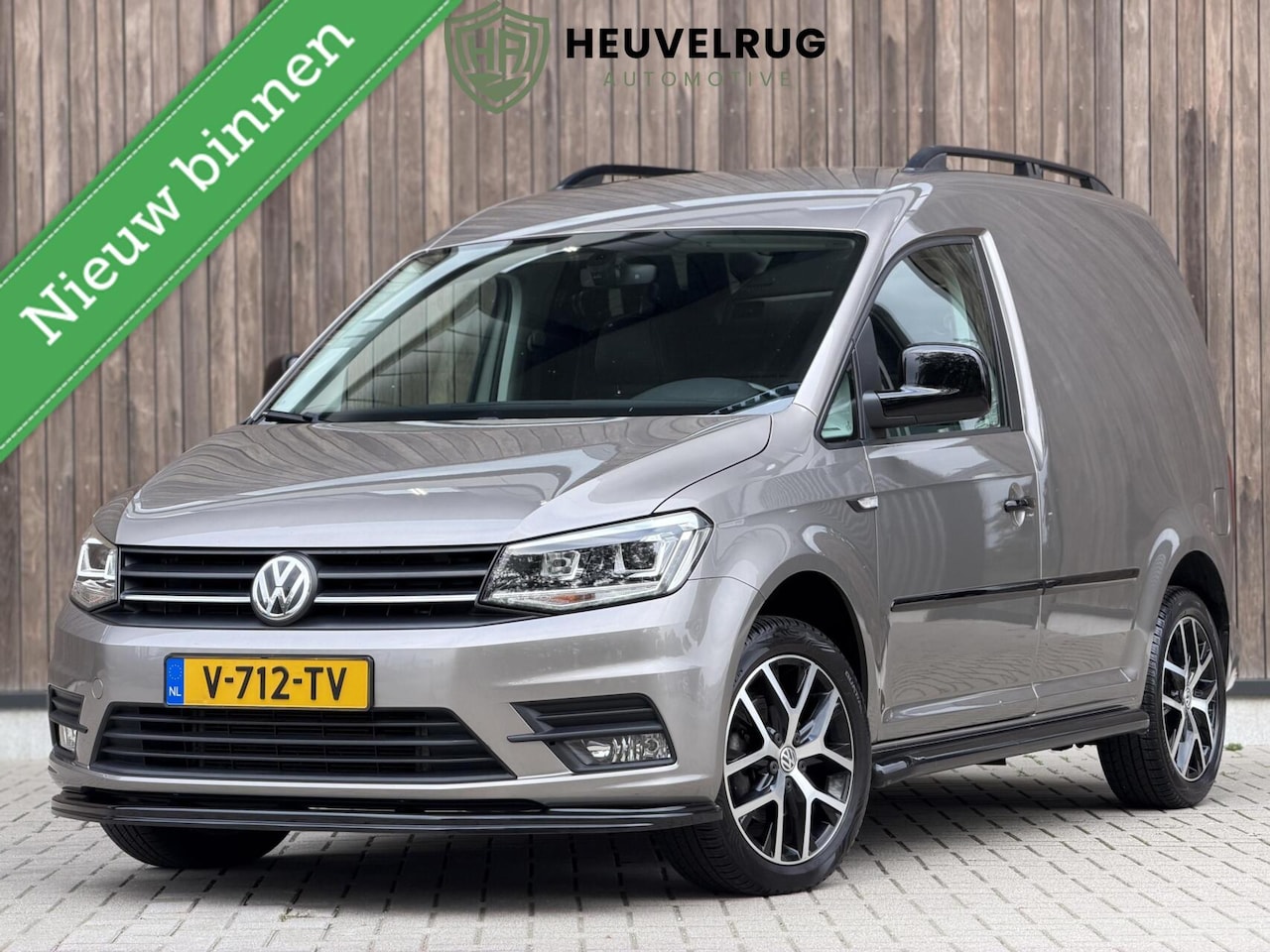 Volkswagen Caddy - Bestel 2.0 TDI L1H1 Exclusive Edition | XEXON | LEDER | TREKHAAK | 1STE EIGENAAR - AutoWereld.nl