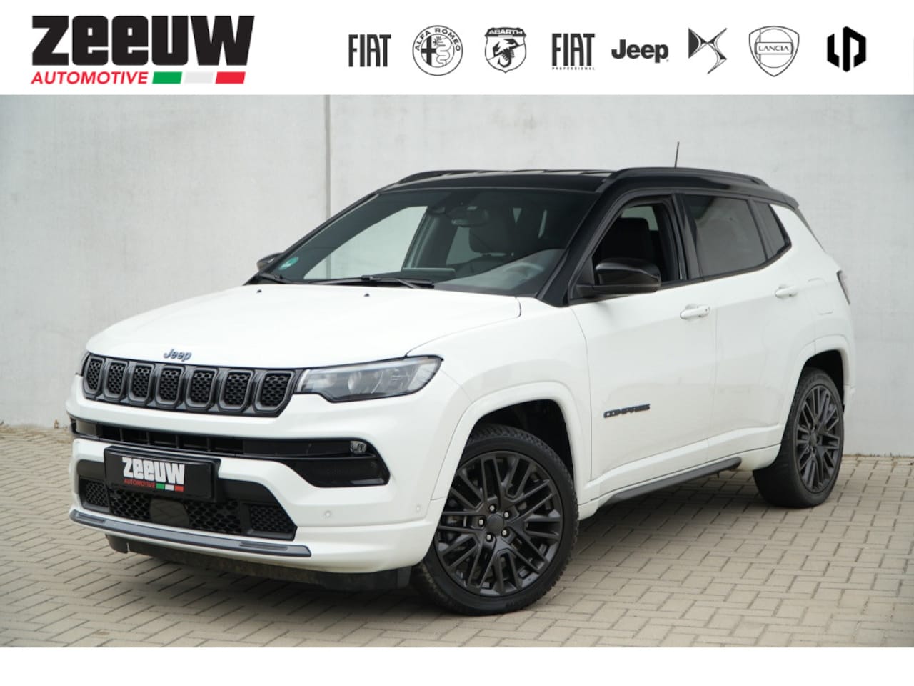 Jeep Compass - 4xe 240 PK Hybrid S | Leder | Pano | Navi | Winter | Cam | 19" - AutoWereld.nl