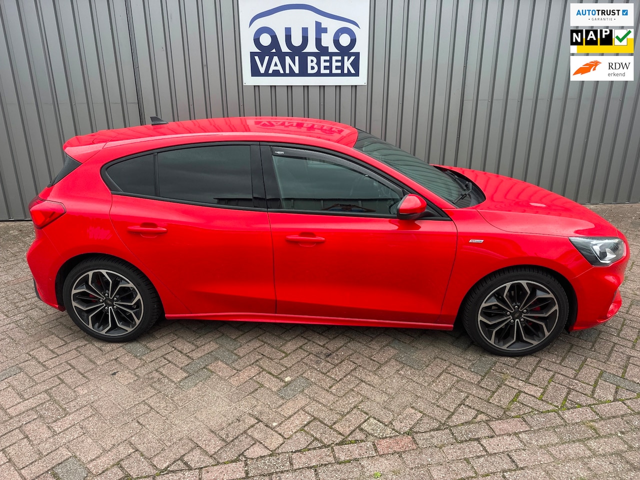 Ford Focus - 1.0 EcoBoost Hybrid ST Line X Business 1.0 EcoBoost Hybrid ST Line X Business - AutoWereld.nl